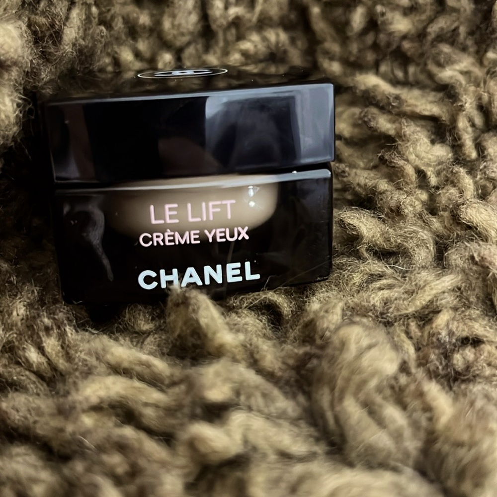 Used twice. Eye cream.